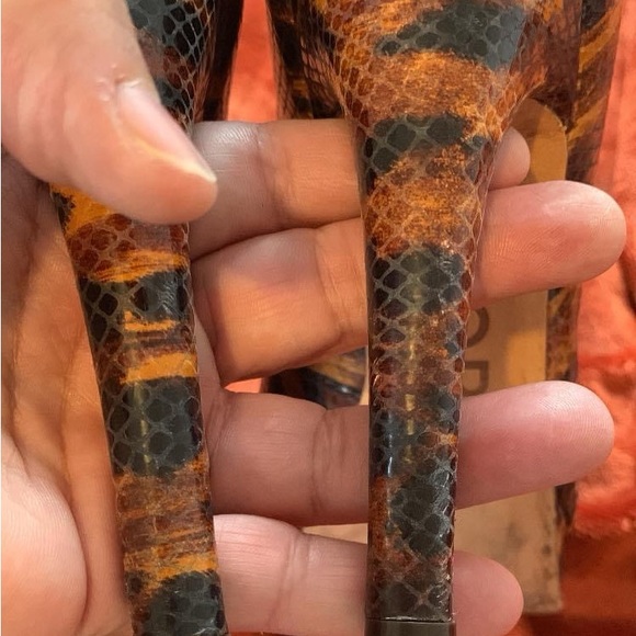 Kors Cheetah Pattern Leather Platform Stilettos - Picture 3 of 6